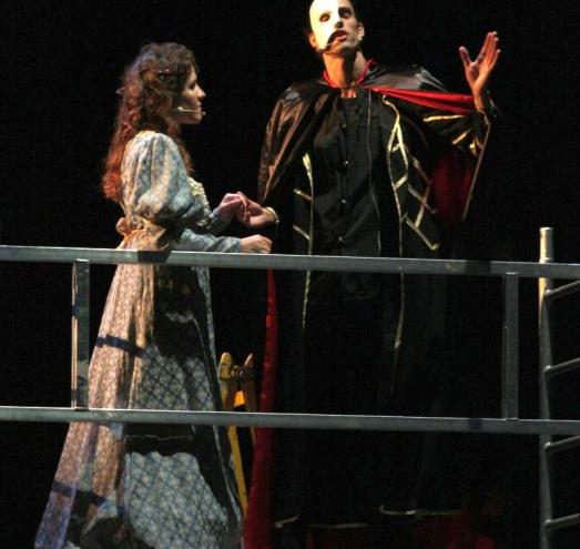 Nazorovci uprizorili Fantoma u operi