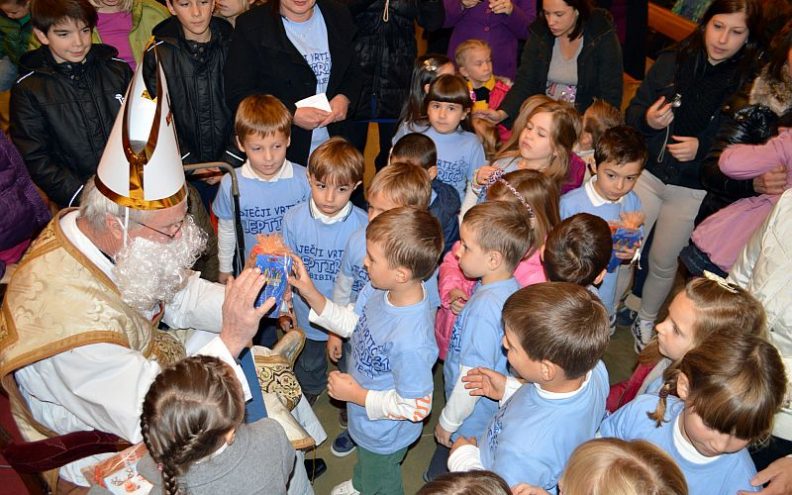 Sveti Nikola darovao 300 malih Bibinjaca