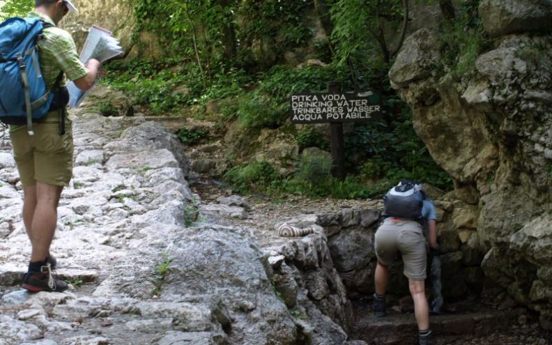 Vodovod: Voda uz planinarsku stazu Paklenice nije za piće