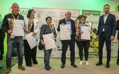 Nedjeljku Jusupu priznanje za ekstra djevičansko maslinovo ulje sljubljenih sorti