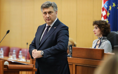 Plenković pozvao Dobronića da reagira na retoriku koja obezvrjeđuje sudbenu vlast