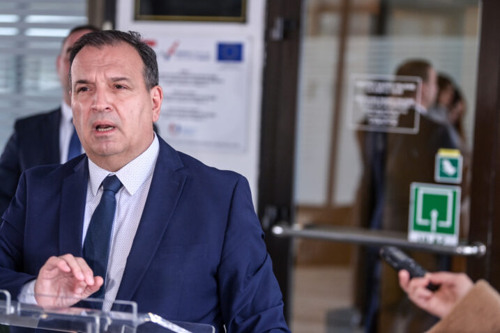 Ministar Beroš optužio HND za politikanstvo