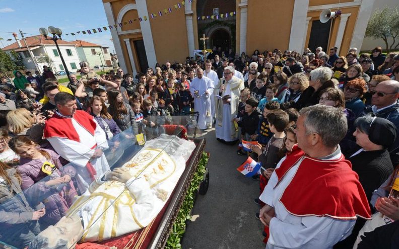 Arbanasi dočekali relikvije  don Ivana Bosca