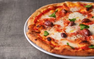 Za zdraviju varijantu pizze isprobajte tijesto lagano i meko poput oblaka