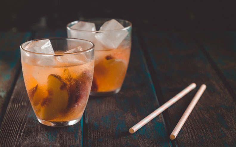 Stiže novi hit: Ove sezone pijemo Aperol Spritz od breskve