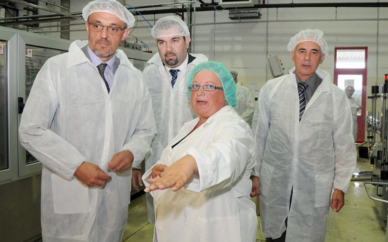 Maraska prva tvornica u Dalmaciji priključena na plin