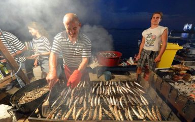 POČINJE NOĆ PUNOG MISECA Zadarska riva od večeras postaje velika mediteranska fešta uz koncerte preko 50 izlagača