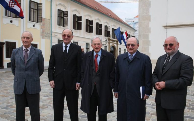 Kosor se sastala s bivšim hrvatskim premijerima