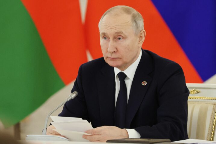 Putin obećao da će slomiti ‘oružanu pobunu’