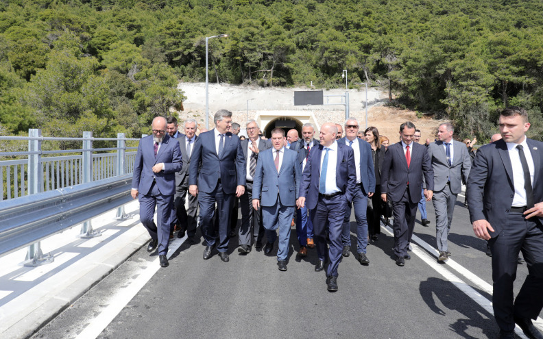 Otvorena Stonska obilaznica čime je završeno cestovno povezivanje južne Dalmacije