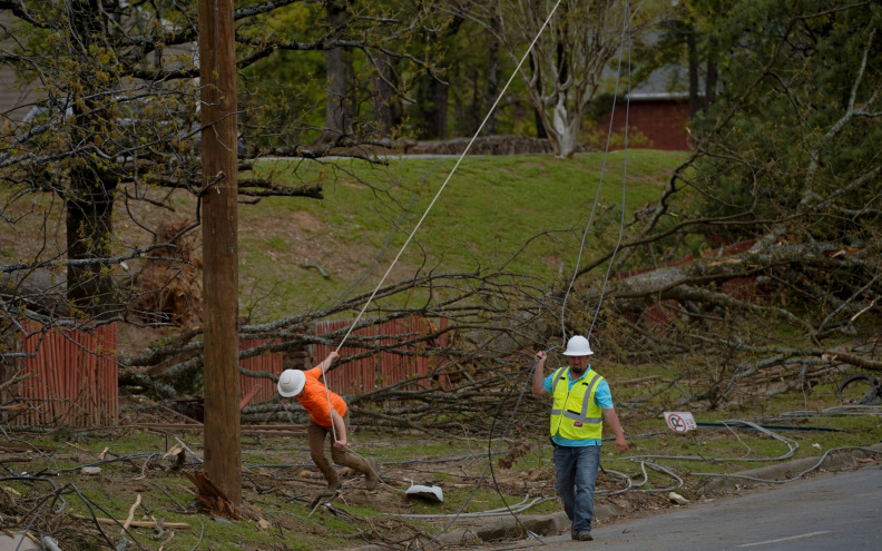 Tornado na jugoistoku Missourija usmrtio najmanje četvero ljudi