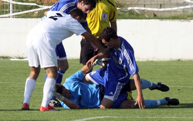 U poljskom blatu zaglibili traktori, ljudi i usjevi
