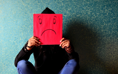 Sabljar-Dračevac: Blagdanska depresija može zahvatiti bilo kojeg pojedinca