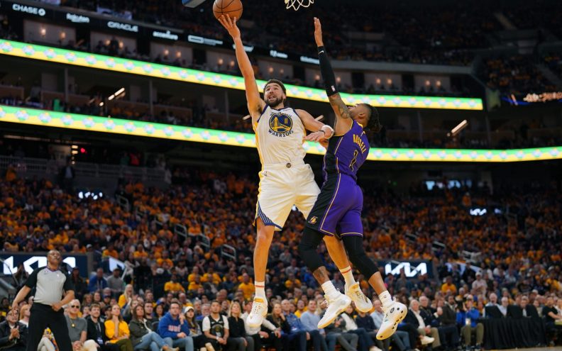 Aktualni NBA prvaci predvođeni Klayom Thompsonom uzvratili udarac Lakersima