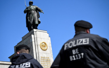 U centru Kölna pronađene tri savezničke bombe