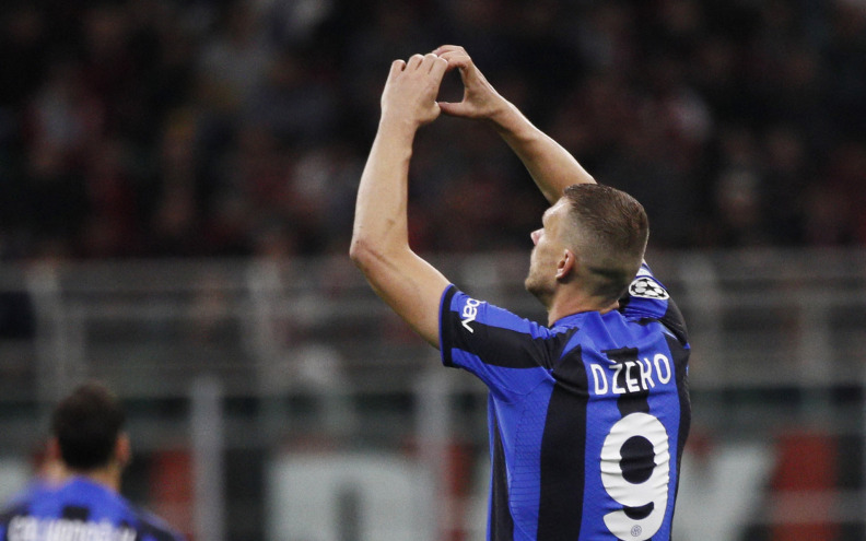 Edin Džeko se vraća u Italiju