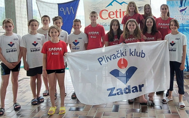 Članovi Plivačkog kluba Zadar nastupili u Sisku i Splitu