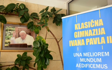Klasična gimnazija Ivana Pavla II. upriličila Dane otvorenih vrata
