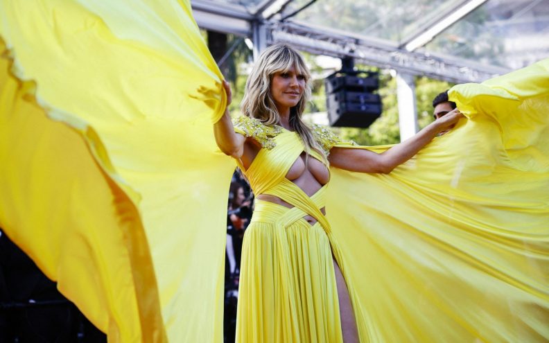 Heidi Klum ispala bradavica u Cannesu, a neposlušnom haljinom pohvalila se i na Instagramu
