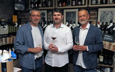 Tomo Jakopović i Ivo Kozarčanin pokrenuli prvi news portal o vinu: ‘Nismo ni svjesni kakvim blagom raspolažemo’
