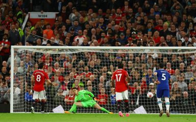 Manchester United deklasirao Chelsea na Old Traffordu i osigurao plasman u Ligu prvaka