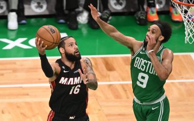 VIDEO Celticsi su dobili i drugu utakmicu zaredom protiv Heatsa i naslutili da mogu napraviti povijesni uspjeh