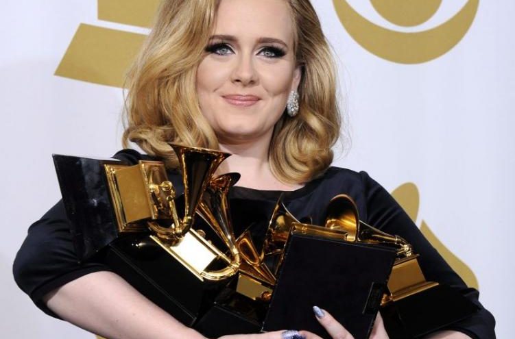 Adele osvojila šest nagrada Grammy