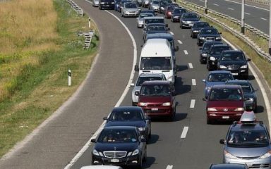 Kolona kod Trakošćana duga 5 kilometra, gužve i prema moru