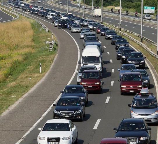 Kolona kod Trakošćana duga 5 kilometra, gužve i prema moru