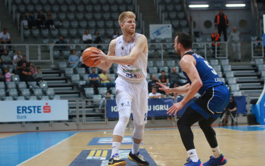Košarkaši Zadra nadvisili Dinamo u majstorici četvrtfinalne serije doigravanja