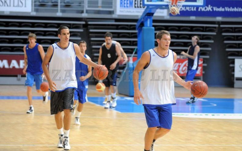 A-1 ligaši polako rješavaju igračke križaljke