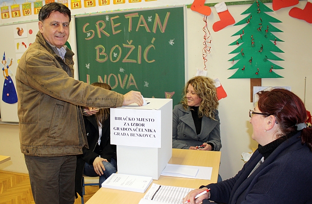 Moje ambicije oko oživljavanja izvornog folklora ne splašnjavaju