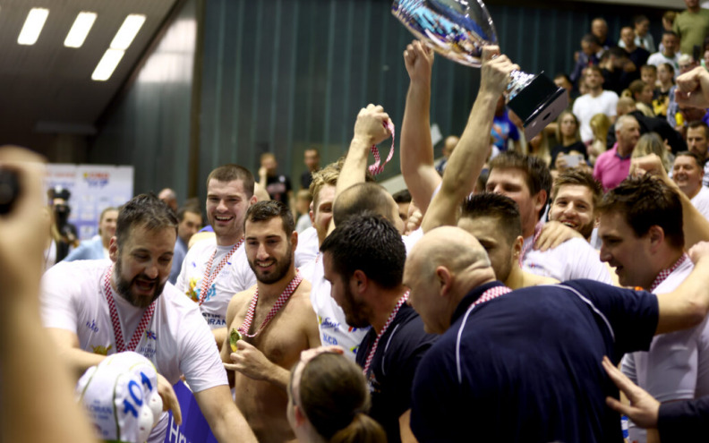 Vaterpolisti Jadrana osvojili premijerni naslov prvaka