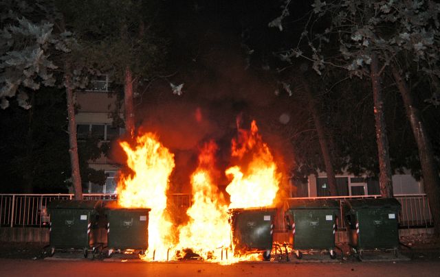 Gorjeli kontejneri po cijelom gradu