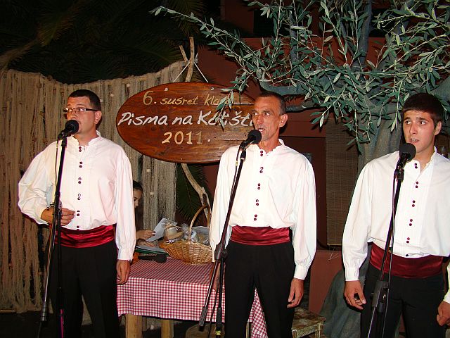 Klapska pjesma razigrala Kolište