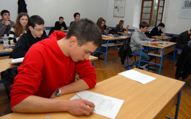 “Petrićevci” ponovno pokazali najbolje znanje iz fizike
