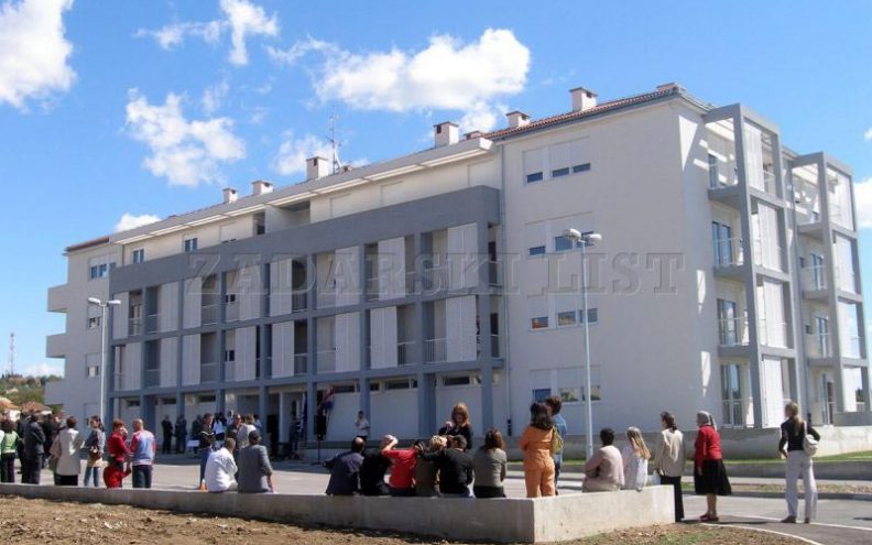 Benkovčanima 36 stanova