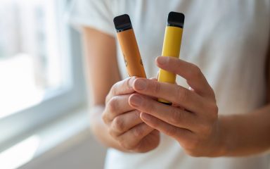 Australija će zabraniti rekreativni ‘vaping’ i sve jednokratne e-cigarete