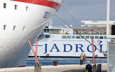 Putovao trajektom “Zadar” pa pao s rampe: Dobio je odštetu