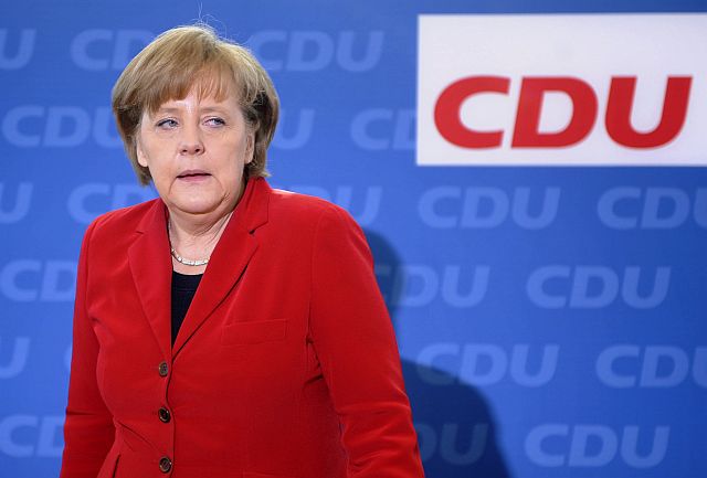 Angela Merkel neće se kandidirati za predsjednicu na izborima iduće godine
