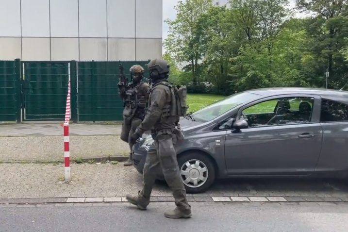 Eksplozija u stambenoj zgradi u Njemačkoj, više policajaca i vatrogasaca ozlijeđeno