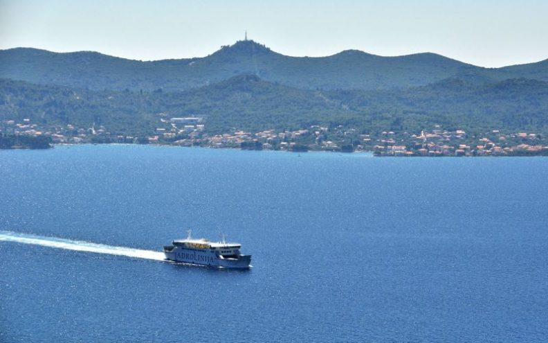 Lakše i jeftinije do Grčke  nego Dugog otoka i Hvara