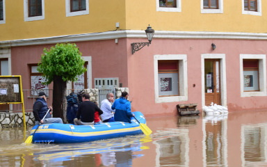 DHMZ upozorava na daljnje poplave. Vlada će pružiti pomoć u saniranju šteta