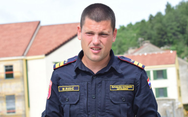 MATEJ RUDIĆ: Vatrogascima sezoncima treba podići plaće barem na 1.500 eura