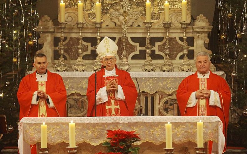 Crkva sv. Šime bila je posvećena sv. Stjepanu