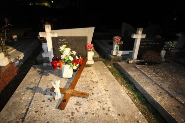 Još se ne zna tko  su vandali koji su  oštetili križeve