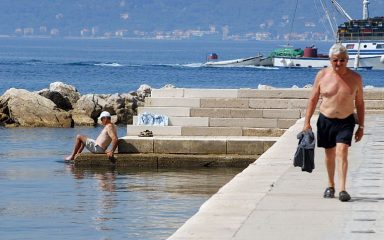 I dalje jako vruće, opasnost od toplinskih valova