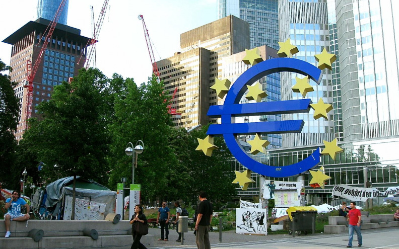 Ponovno podignute kamate u eurozoni, evo što to znači za kredite i “minuse” u Hrvatskoj