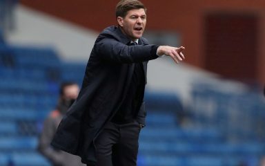 Steven Gerrard nema angažmana po odlasku iz Birminghama