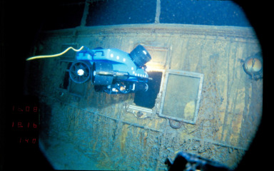 Utrka s vremenom: Traje potraga za podmornicom nestalom na putu prema Titanicu